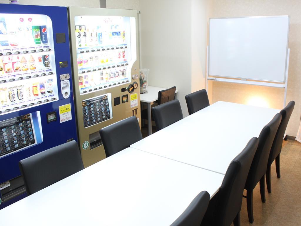 Hotel Livemax Budget Tokyo Hamura Ekimae Buitenkant foto